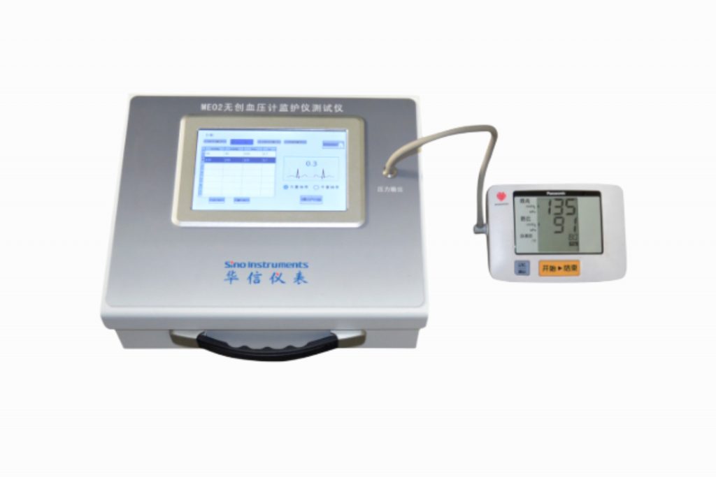 ME02 Sphygomanometer Calibrator